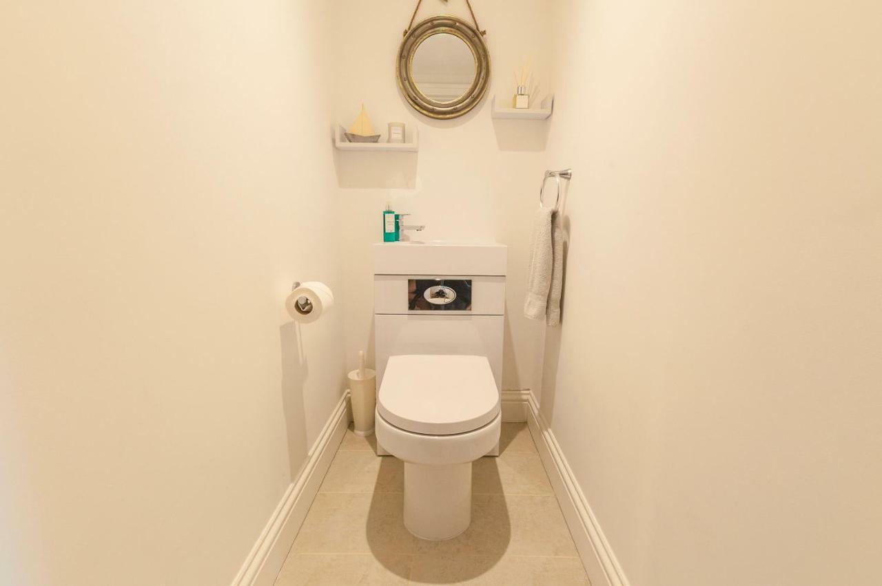 Apartament Pure B - Exceptional Views Of Tamar & Royal William Yard With Free Parking & Wifi Plymouth Zewnętrze zdjęcie