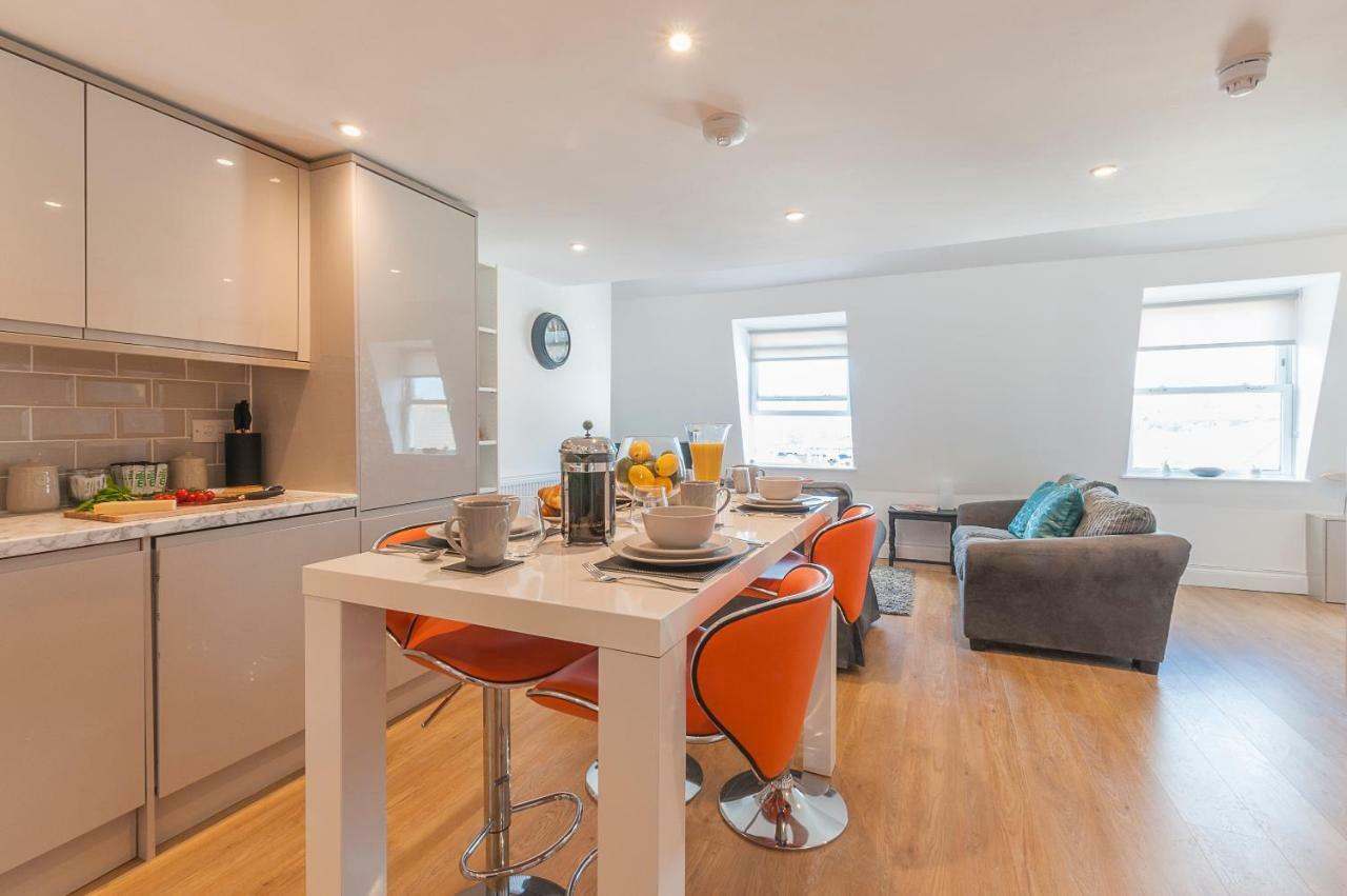 Apartament Pure B - Exceptional Views Of Tamar & Royal William Yard With Free Parking & Wifi Plymouth Zewnętrze zdjęcie